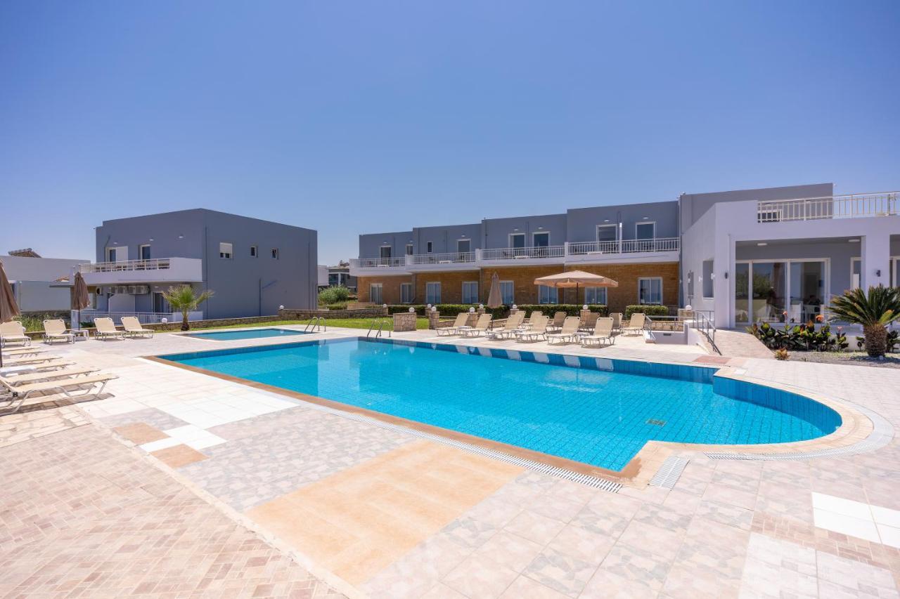 Azure Seaside Apts Magnisia Exterior photo