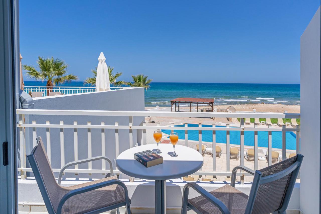 Azure Seaside Apts Magnisia Exterior photo